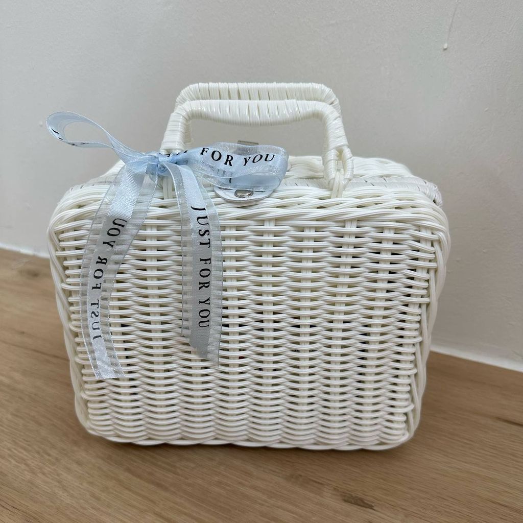 2106_Basket