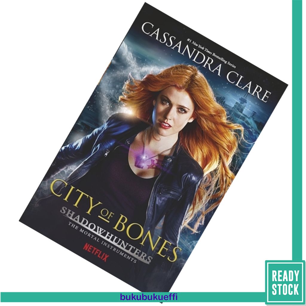 City of Bones (The Mortal Instruments #1) by Cassandra Clare 9781406372533.jpg