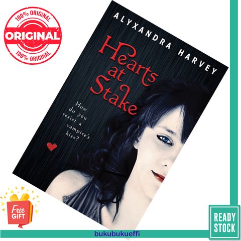Hearts at Stake (Drake Chronicles #1) by Alyxandra Harvey 9780802720740