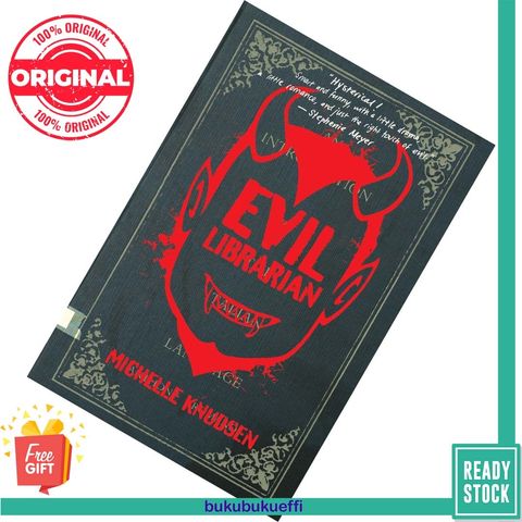 Evil Librarian (Evil Librarian #1) by Michelle Knudsen 9780763676407