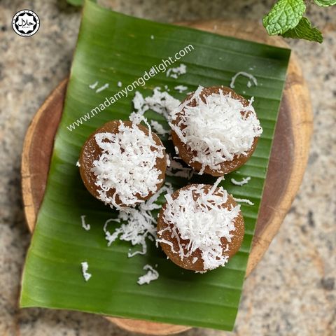 13. Kuih Kosui Brown