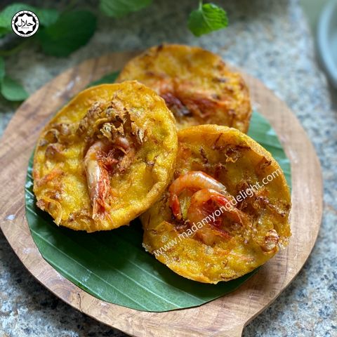 28. Cucur Udang