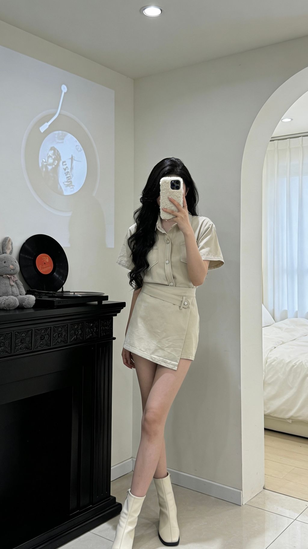 FE3B3908-B967-4C57-B816-289B8C203F8B