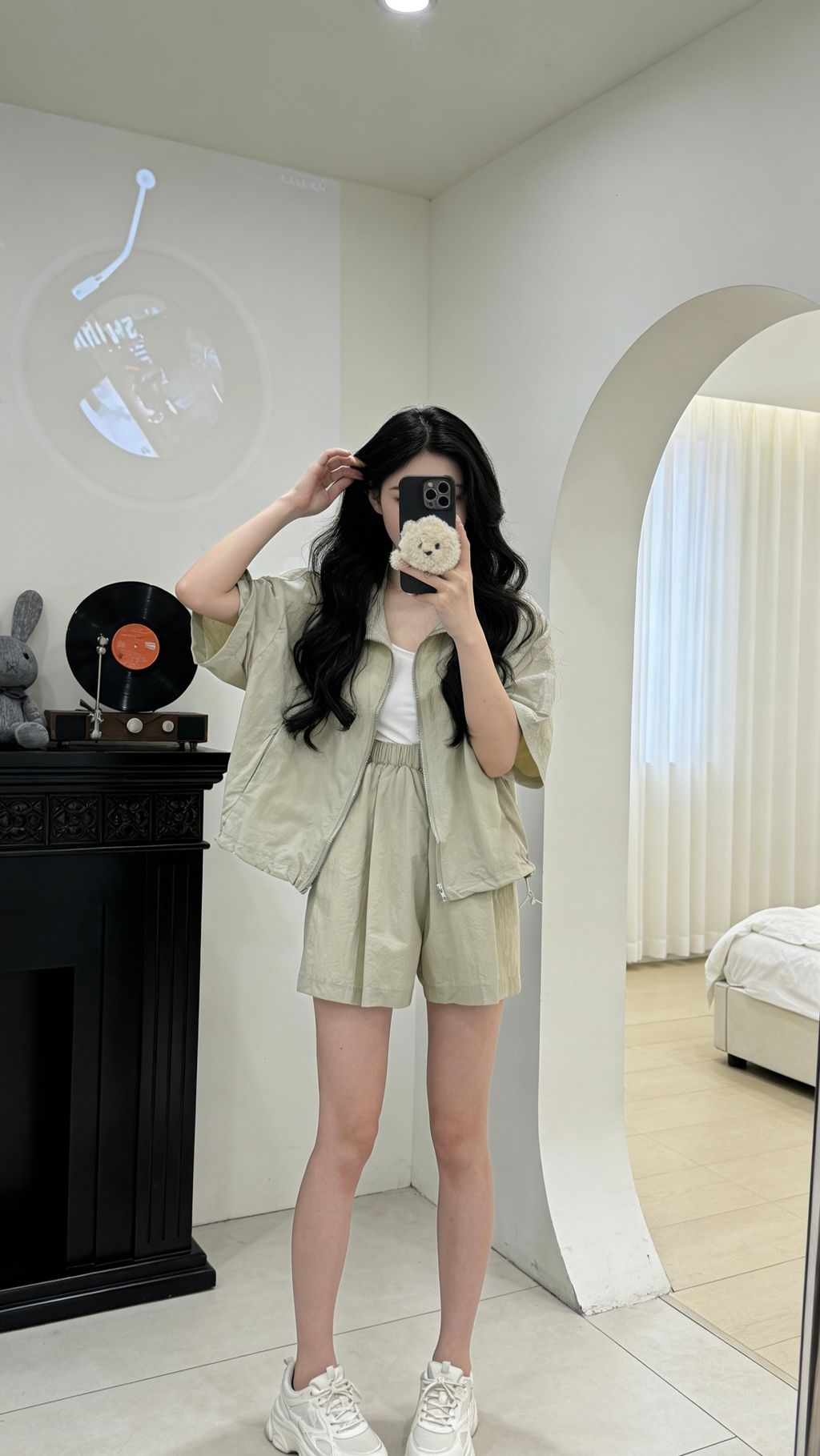 3E037A08-7FA3-429D-90EA-8B7FC9158F5C