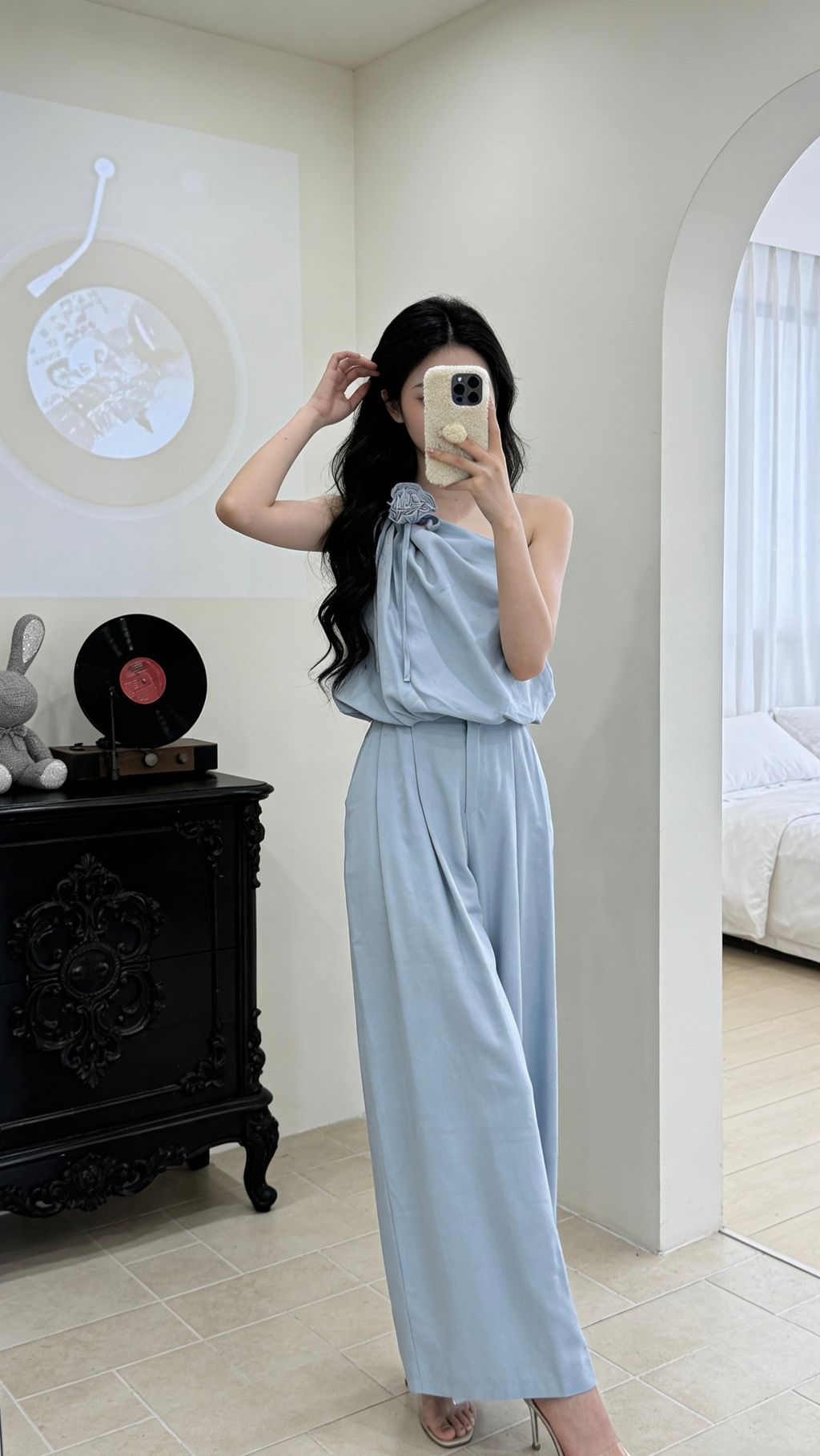 C5C05E82-5A7C-4A92-BDE6-21C6E1E326D3