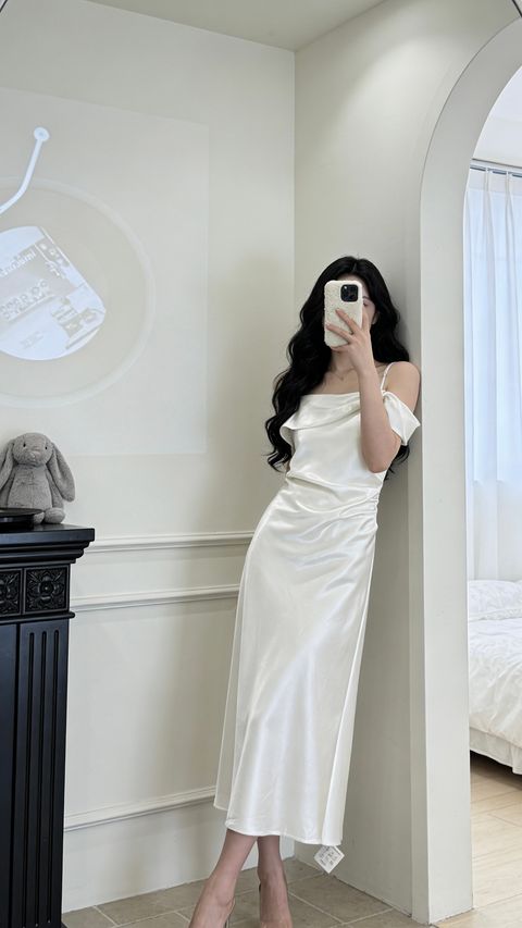 D1135A2E-53C5-4D14-9CCF-F1C6E618DA1E