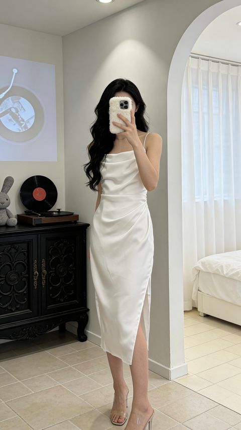 2D5612E4-8848-431E-A97E-B27E32A699B0