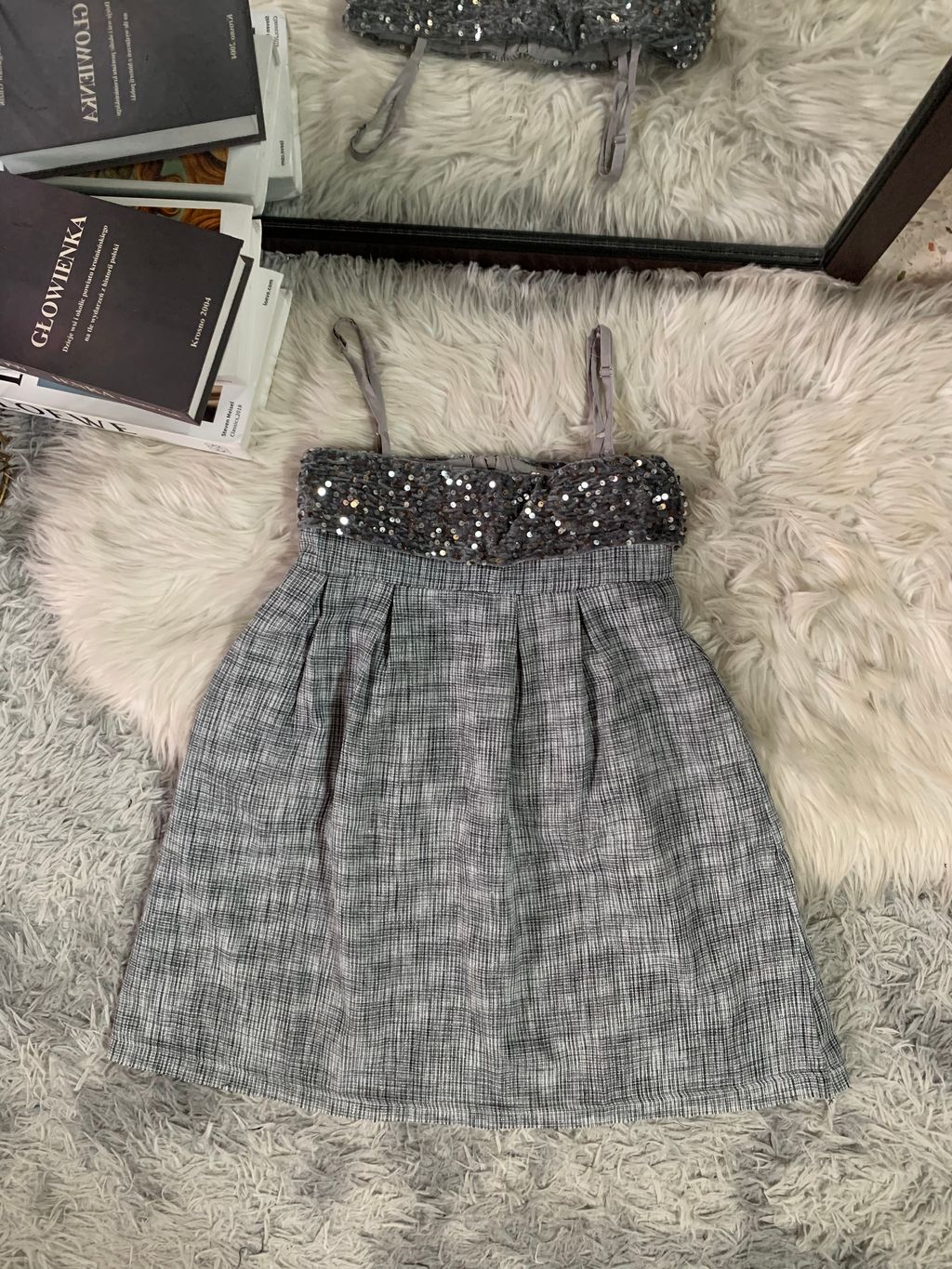 4322C02F-5D3A-424C-AB7B-A938374F240A