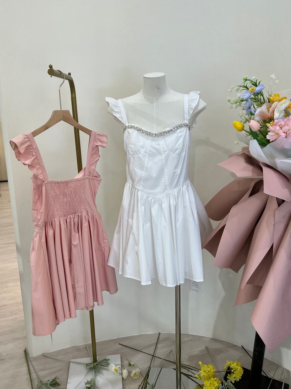 2E0F4A98-8F13-4E46-8475-AFE8E996CDF1