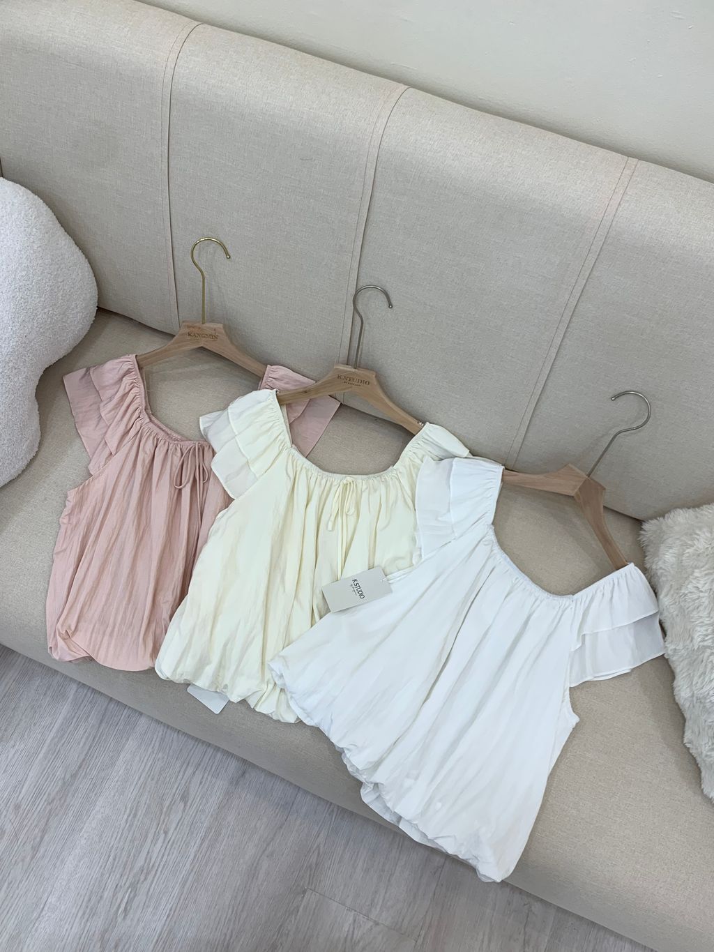 92737FD3-A892-4128-9D3B-27DBD16E9A4E