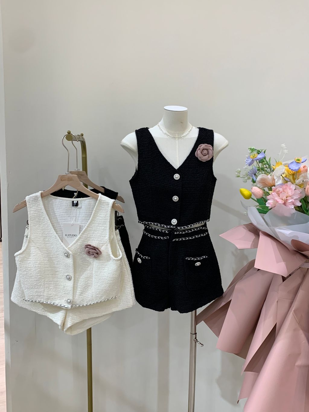 ECB7E846-B081-4156-9D1A-8B9CD01F39AB