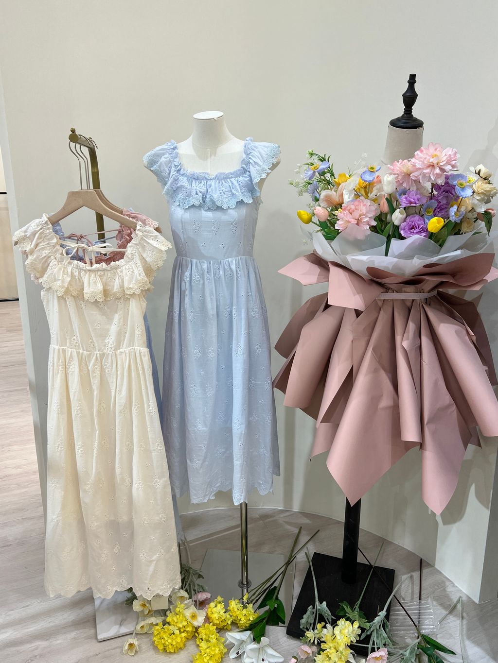 E13AE55E-5D5E-4DCF-A73A-F0051AFECCF8