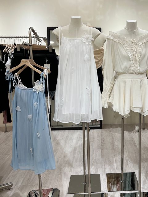 1B684F47-6A49-47DA-9BF8-8F53D2BE3F55