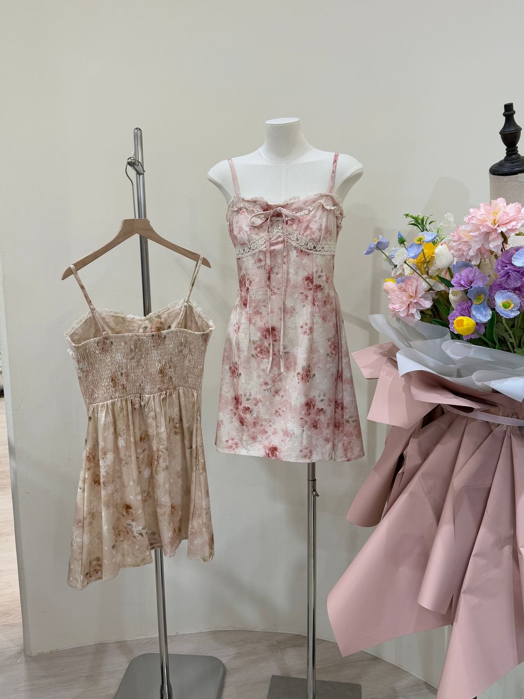 FCBA212F-8A59-4C02-ADB3-7705D5AFAD33