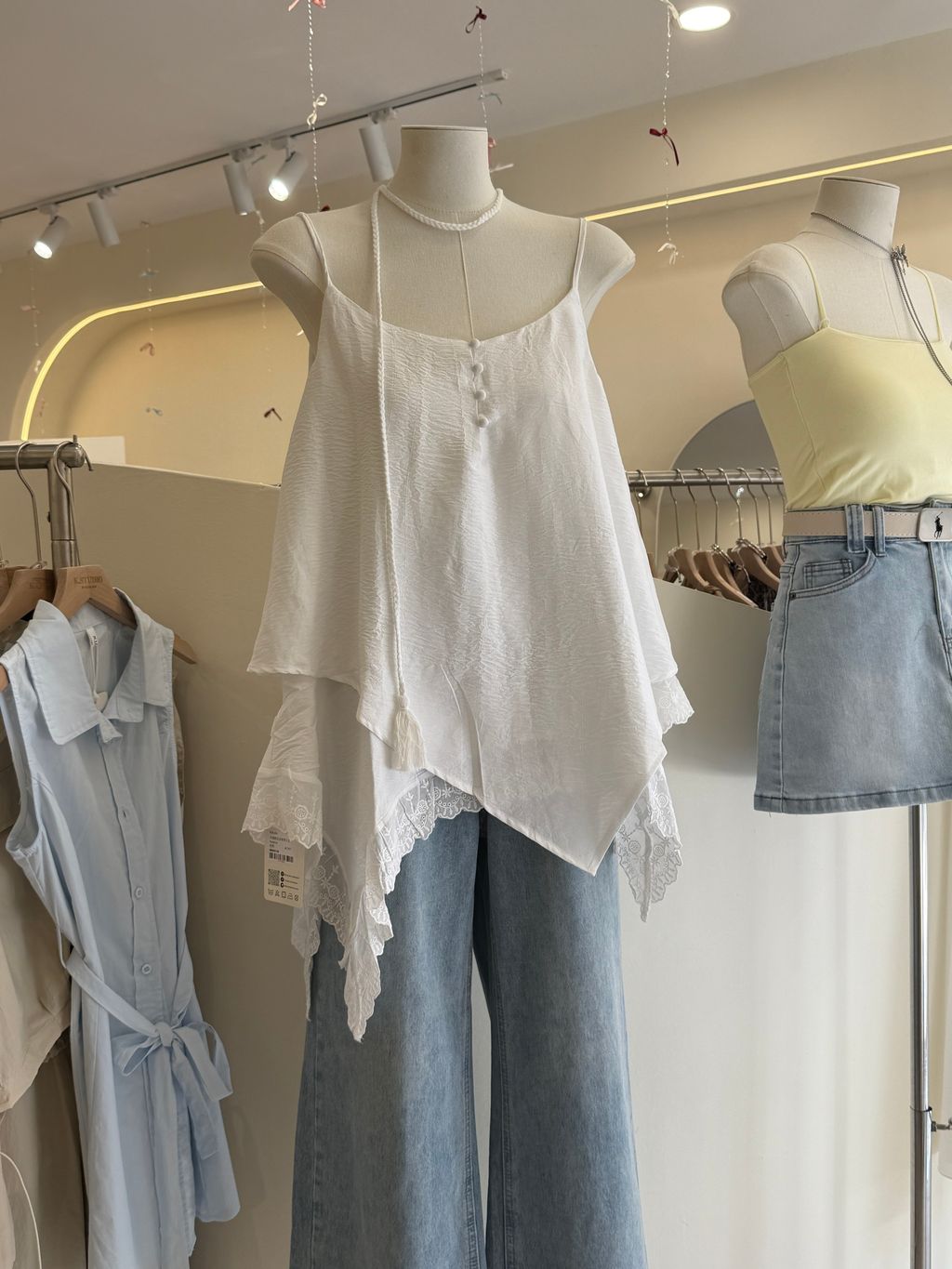 1A54A63D-F6BA-4FAA-8270-72A310724265