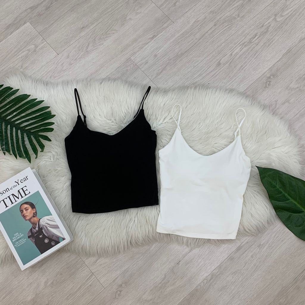 21961944-AB02-4059-B07C-8560594B02E1