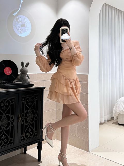 39E33804-B977-40B6-9CDE-1ED54E9F54AA