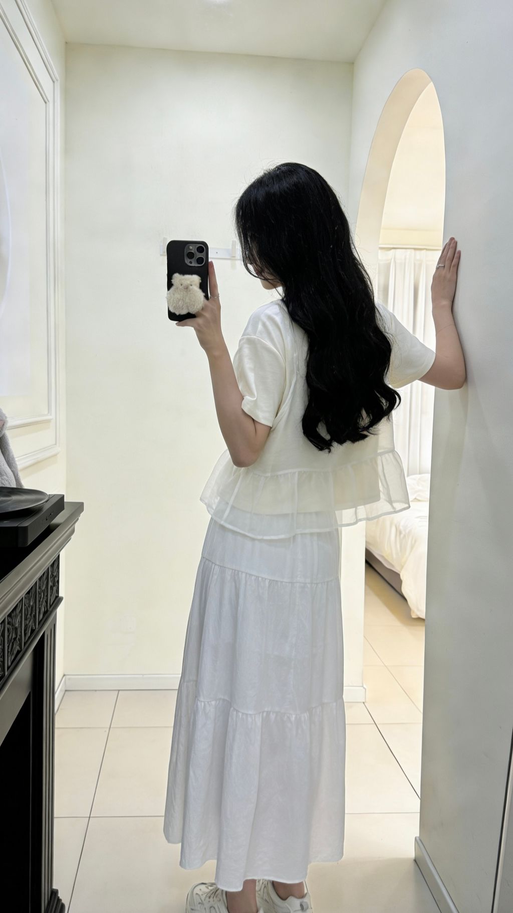 6BC8B569-697C-4728-B01D-A8F2BFC0A51B