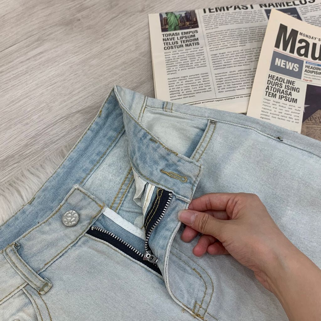 34E8AC7B-1E2E-46EB-851C-B28F6378609E