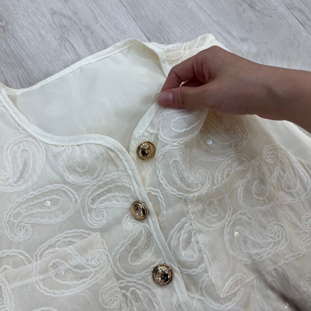 970ADACF-78D0-43DE-8684-24EC754160BF