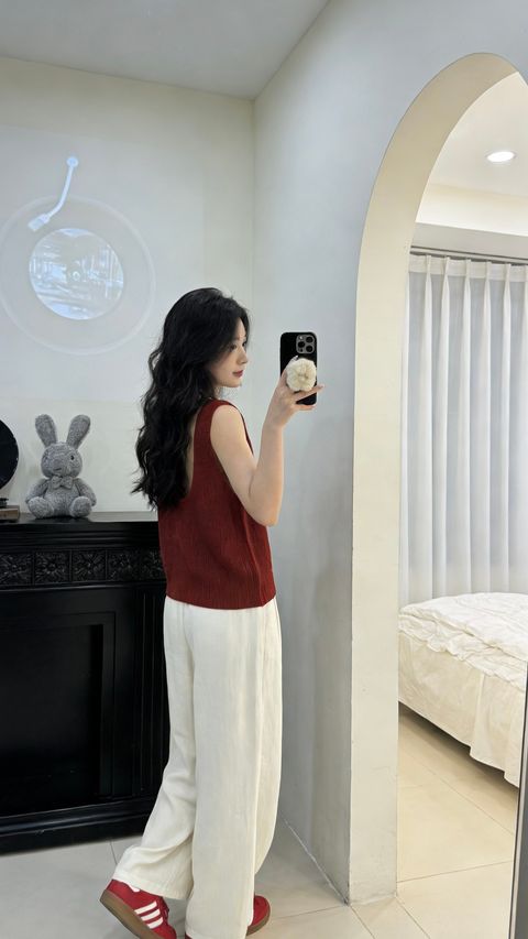 86C3CE70-544C-4CBE-8747-C4714D5F39B6