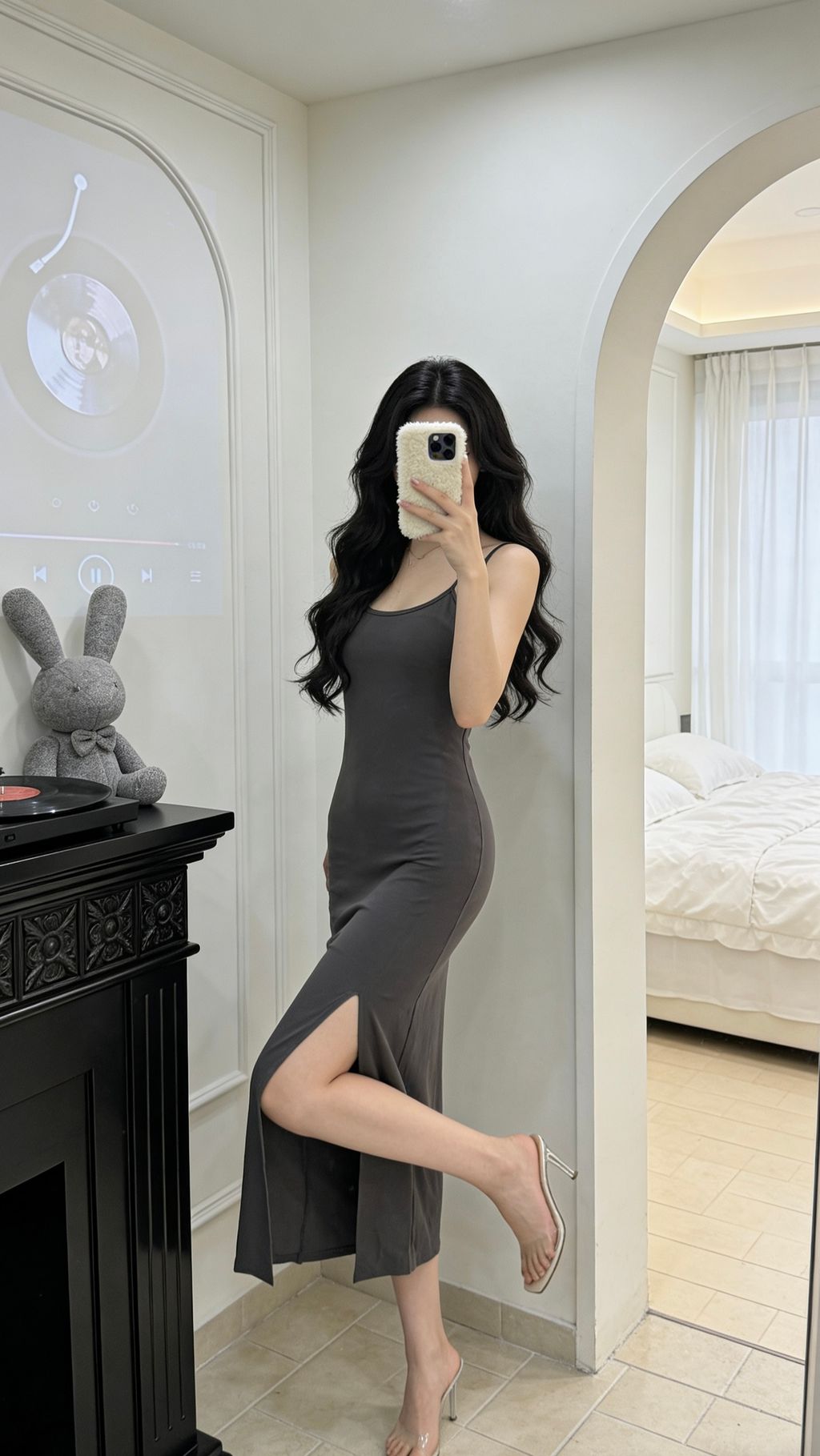 F181E6AC-31FE-4819-AEB0-86E524F86BD5