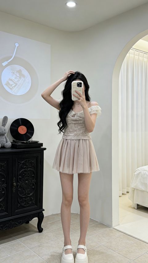 79CD9DBA-12F9-4819-B8A7-52FDFAAE8617