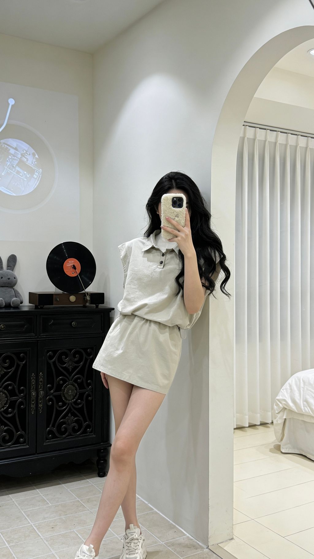 4BA6B943-8CBD-4BD8-820D-804902F34C70