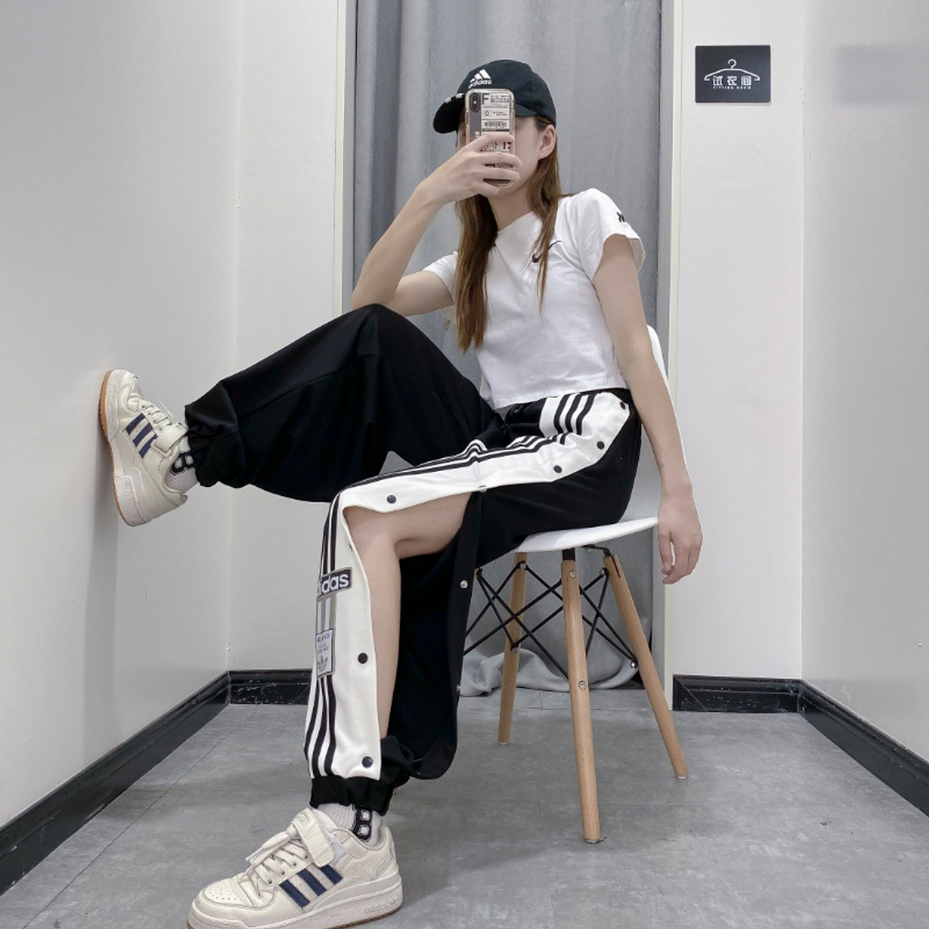 Adidas 側邊排扣運動長褲 ＃黑色-10