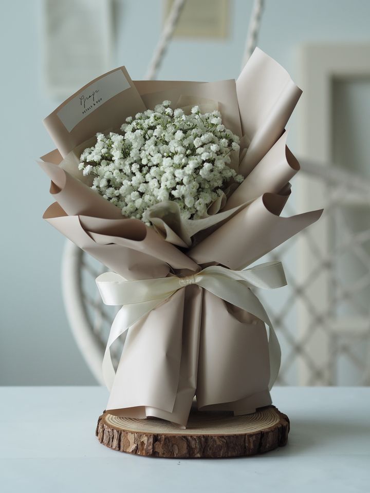 Cute Baby Breath in White - RM89