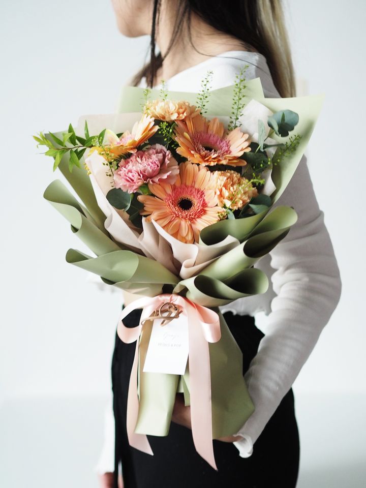 [new] Premium Gerbera with foliage - RM109