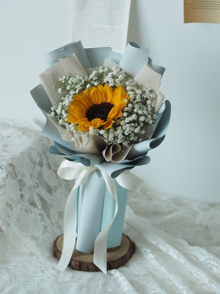 Sunflower with baby breath - RM109.
