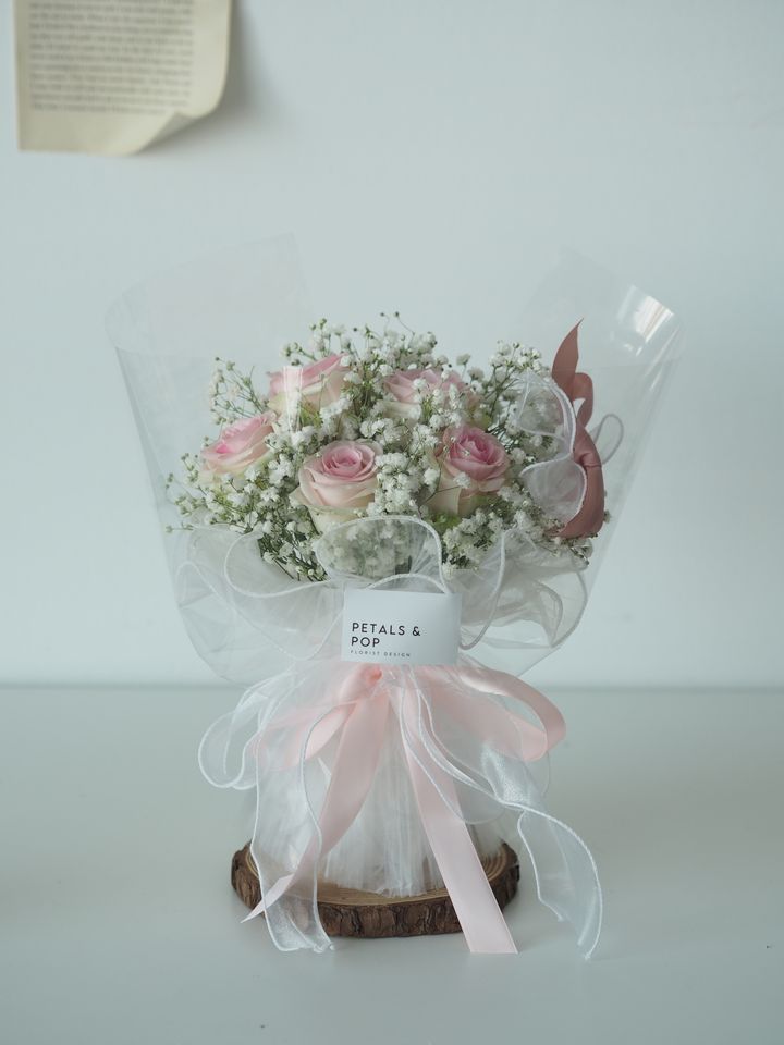 5 stalks Pink avalanche with baby breath - RM158