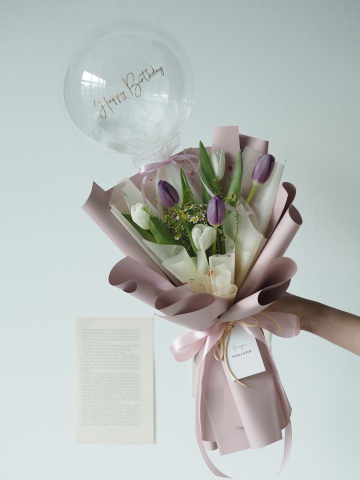 6 stalks Tulip with balloon - RM198..