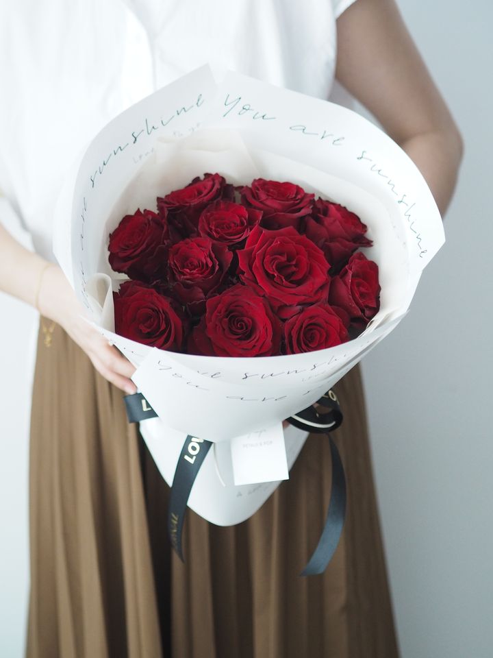 [1new] 11 stalks premium red with russian wrapping - RM218