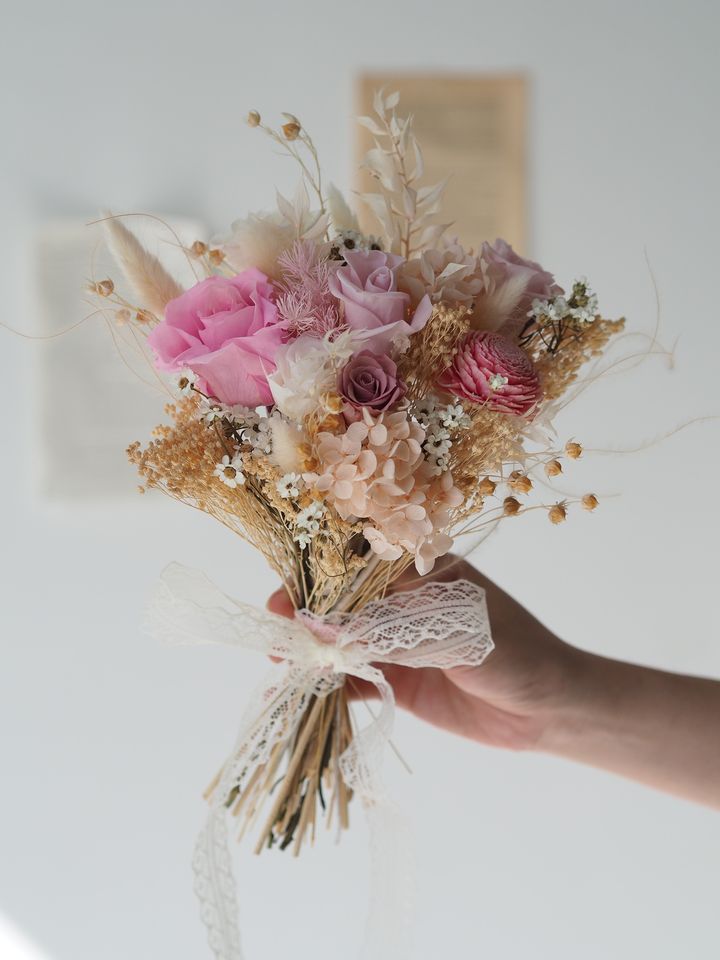 Preserved Hand bouquet  - RM259.