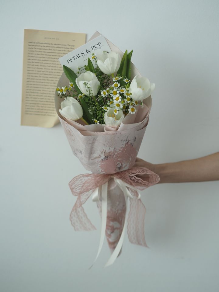 [24new] 5 stalks tulip with foliage - RM168 (2)