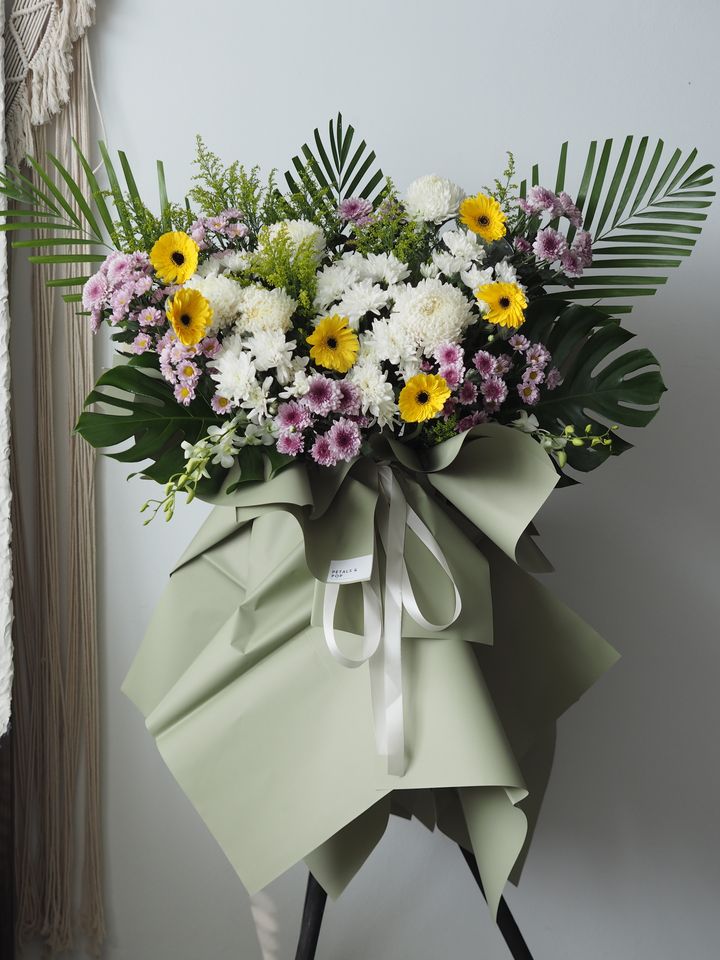 Graceful Embrace - RM298 (1)