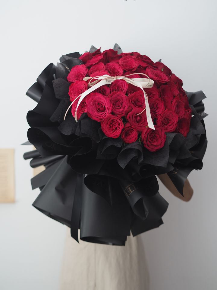 [24new] 52 stalks premium red roses bouquet - RM488 (1)