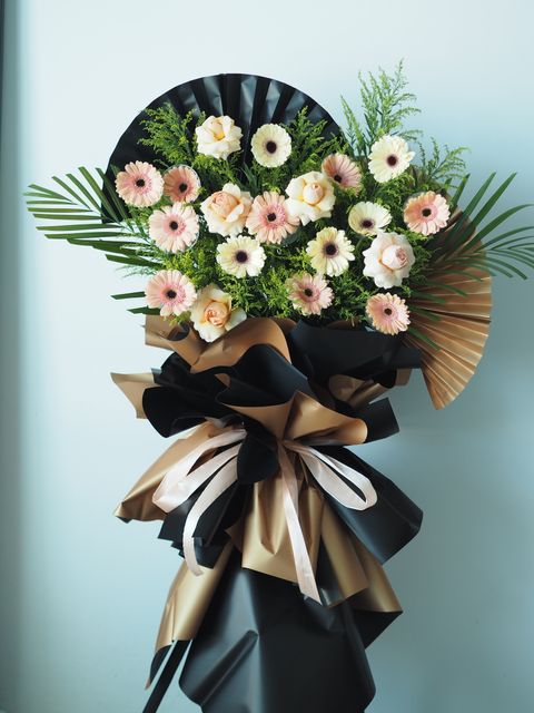 [new] Special Gerbera with roses Opening - RM258-RM278