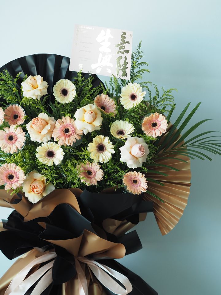 [new] Special Gerbera with roses Opening - RM258-RM278.
