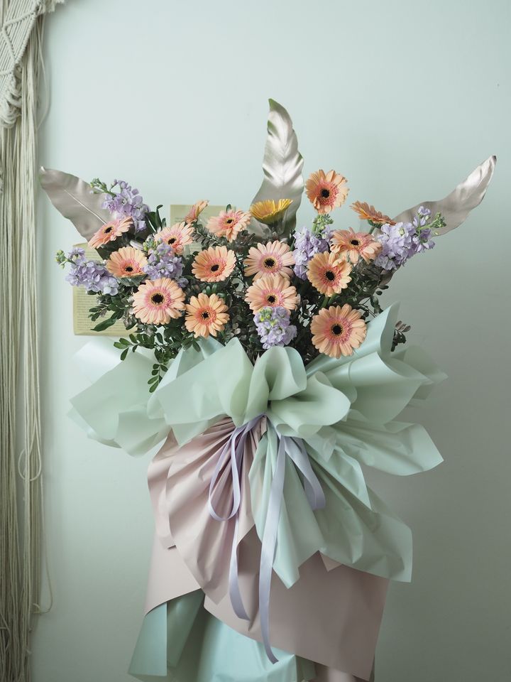 [new] Gerbera with matthiola Opening Stand - RM298