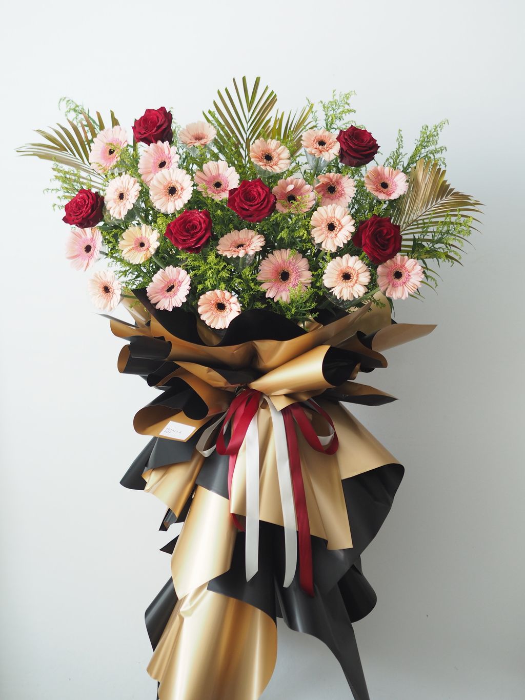 [$new] Roses with Gerbera Opening Stand - RM278