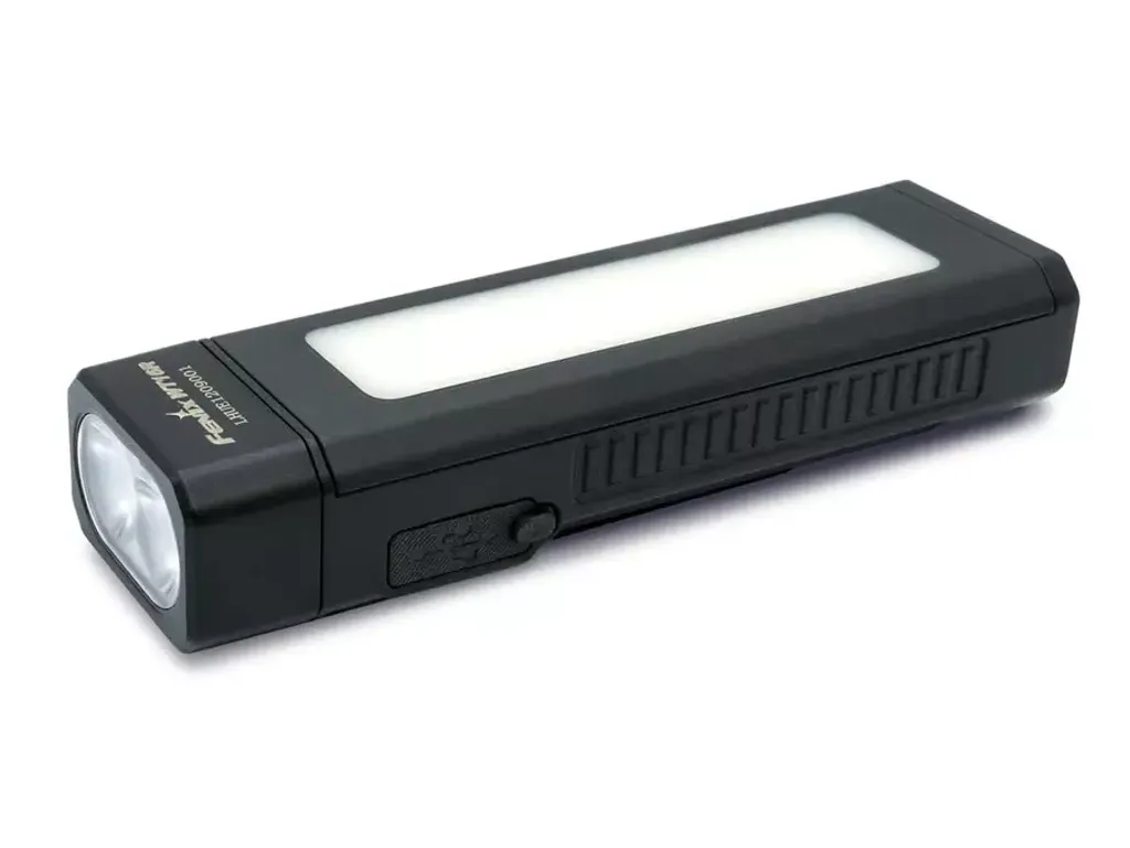 WT16R-work-flashlight_900x
