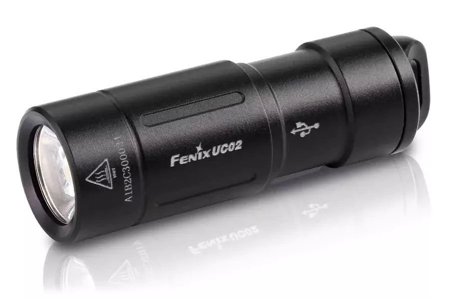 Fenix-UC02-Rechargeable-Flashlight-Black_900x