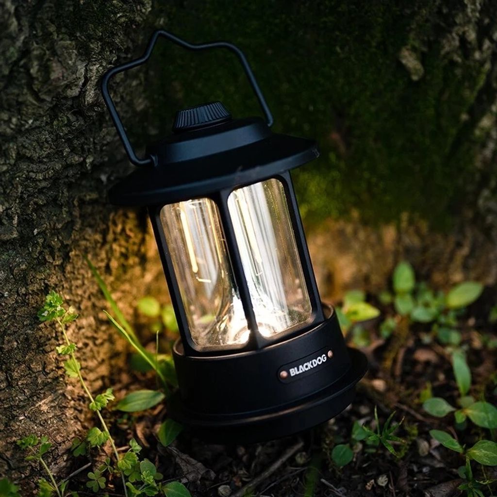 Naturehike-BlackDog-New-Outdoor-Camping-Light-Hanging-Atmosphere-Lights-Portable-Camping-Lights-Rechargeable-Retro-Tent-Lights.jpg_Q90.jpg_ (1)