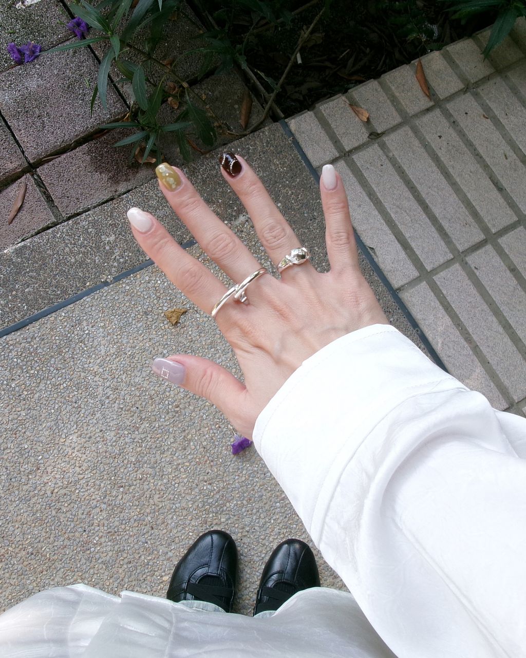08