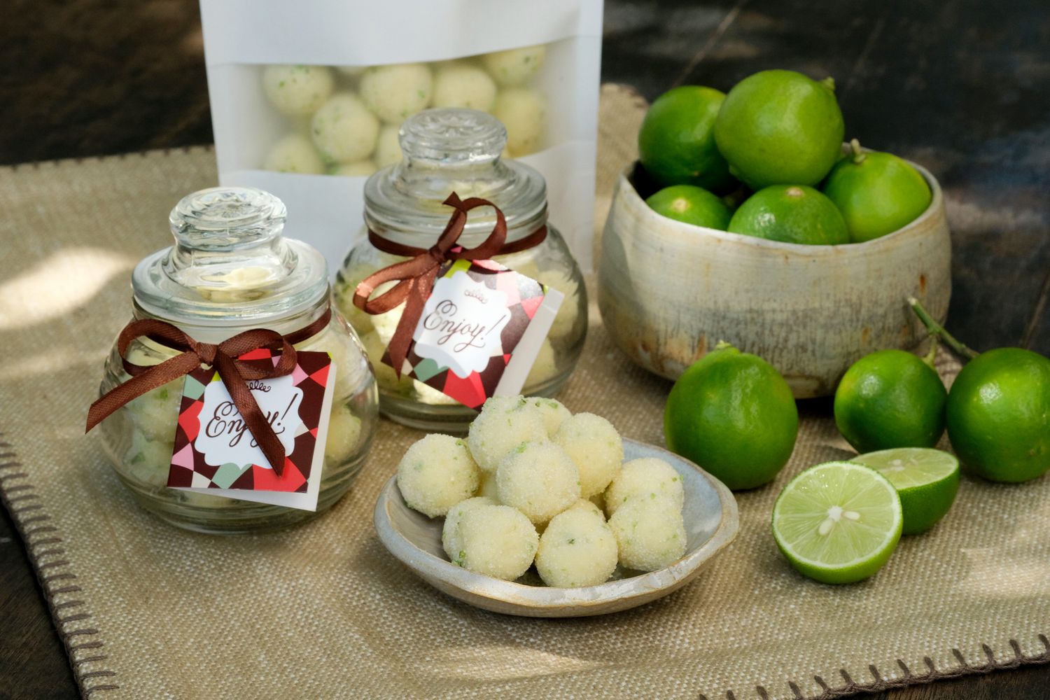 The Chocolate Kiss | BITE-SIZE SWEETS