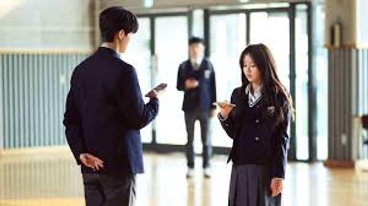 Love Alarm Drama Review