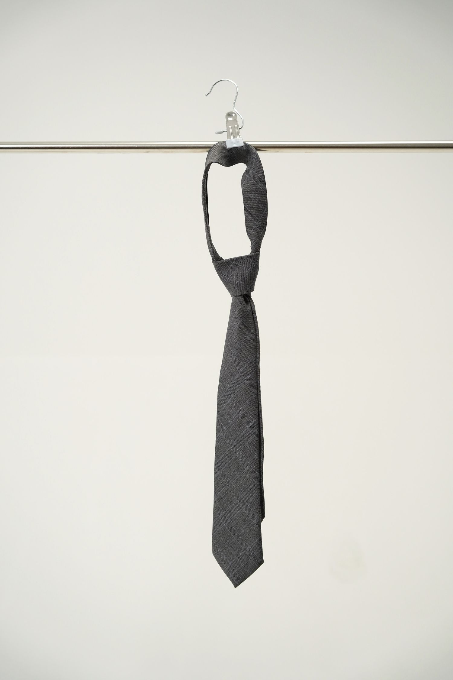 LUCKY ELEVEN | Suit Up or Chill Down？
